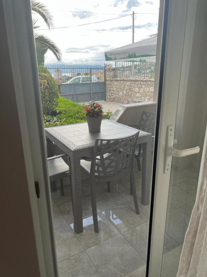 Vila Mateo Sarande Exterior photo