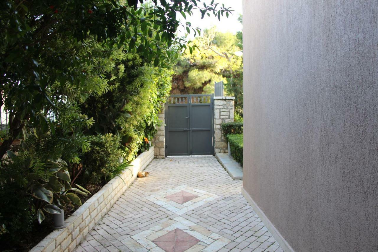 Vila Mateo Sarande Exterior photo